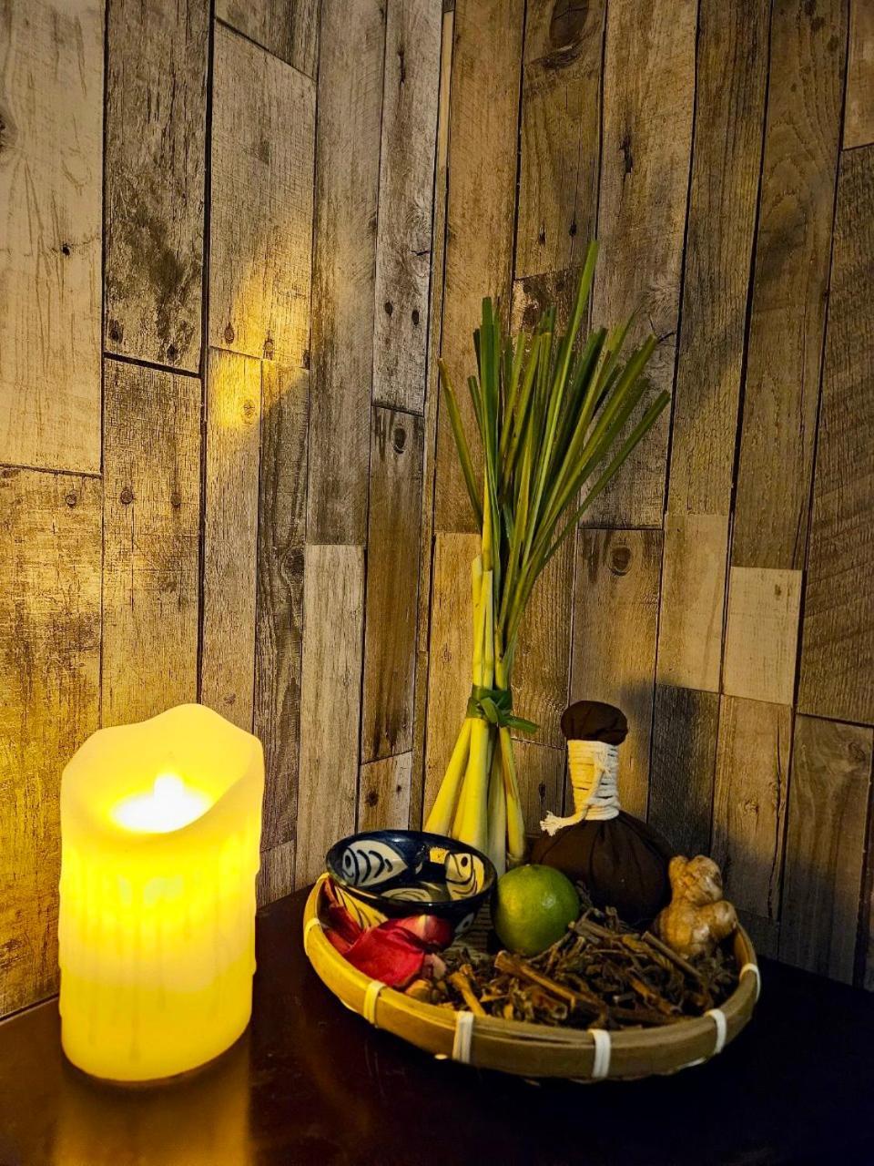 Vina Spa Hotel Хуе Екстериор снимка