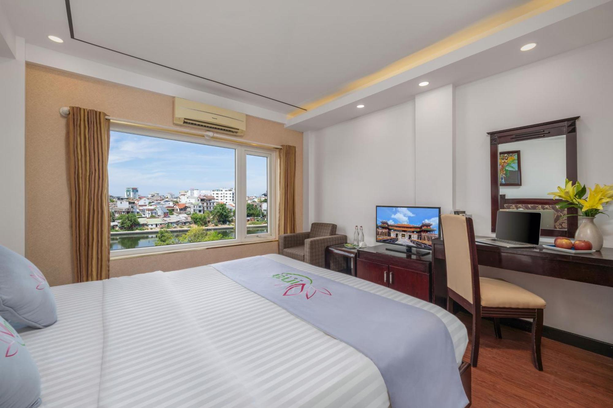 Vina Spa Hotel Хуе Екстериор снимка