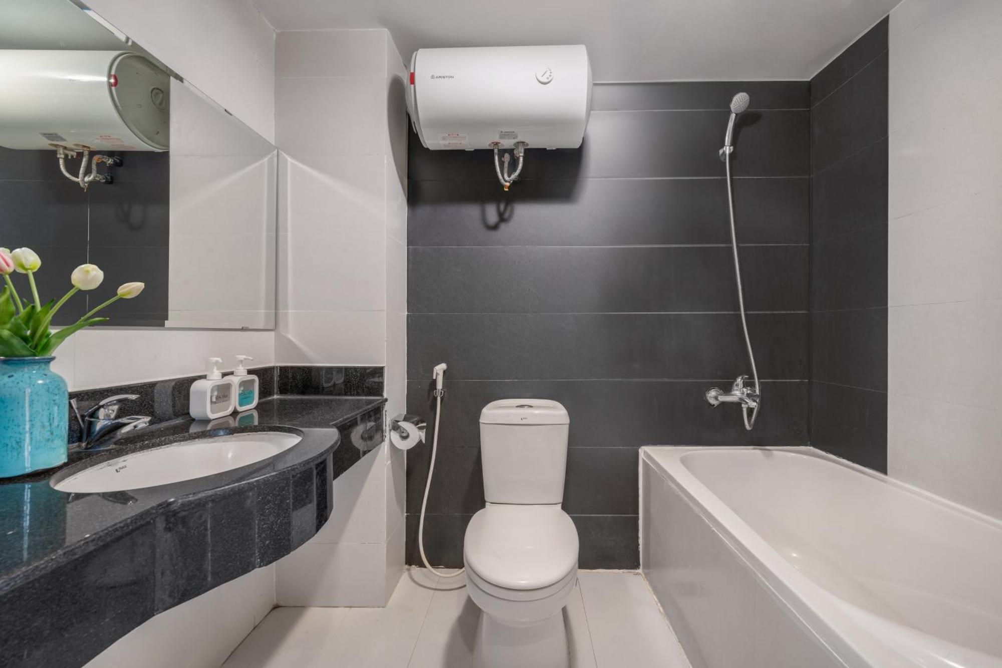 Vina Spa Hotel Хуе Екстериор снимка